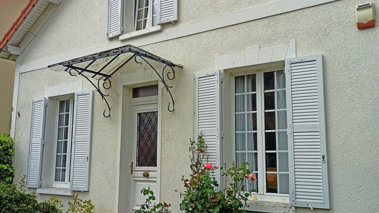 maison 5 pièces 102 m2 à vendre à Mantes-la-Jolie (78200)