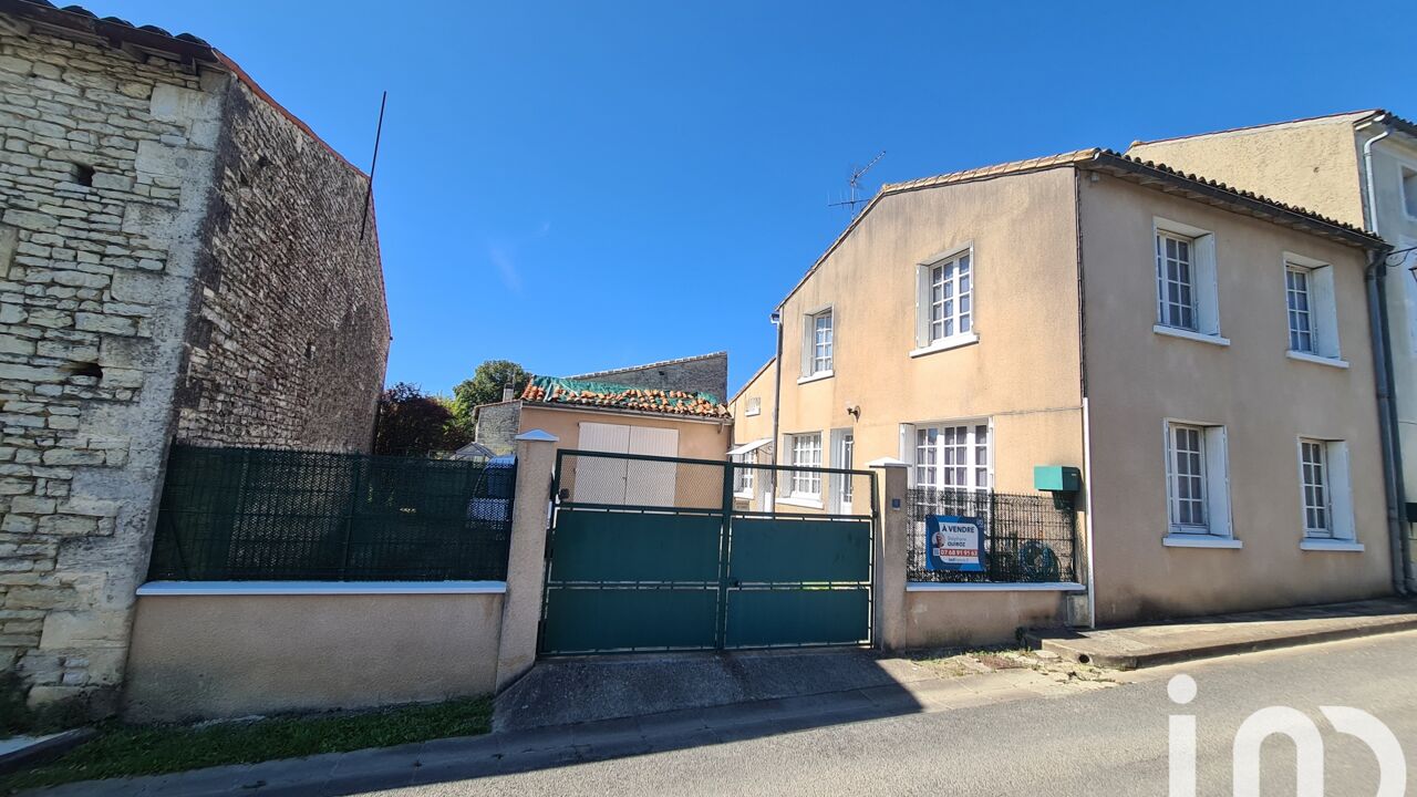 maison 5 pièces 97 m2 à vendre à Beauvais-sur-Matha (17490)