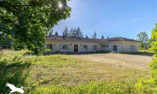 Maison 8 Pièces 228 m² à vendre à Garat (16410)