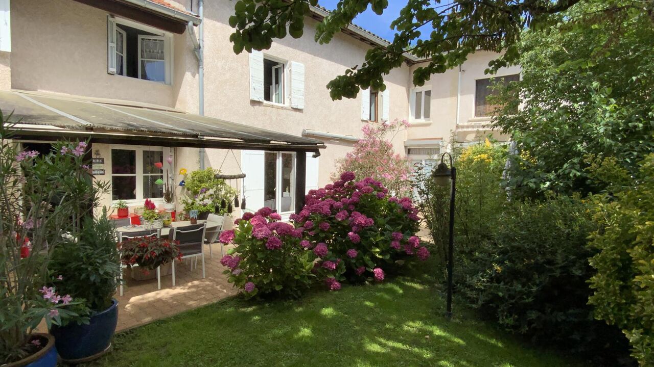 maison 8 pièces 145 m2 à vendre à Fareins (01480)