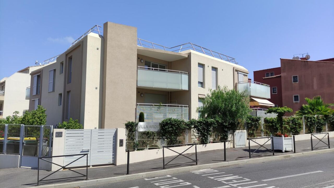 appartement 2 pièces 43 m2 à vendre à Saint-Laurent-du-Var (06700)