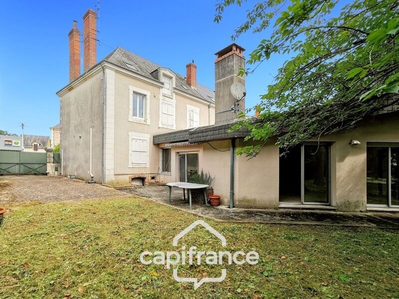 Villa / Maison 9 pièces  à vendre Bessé-sur-Braye 72310