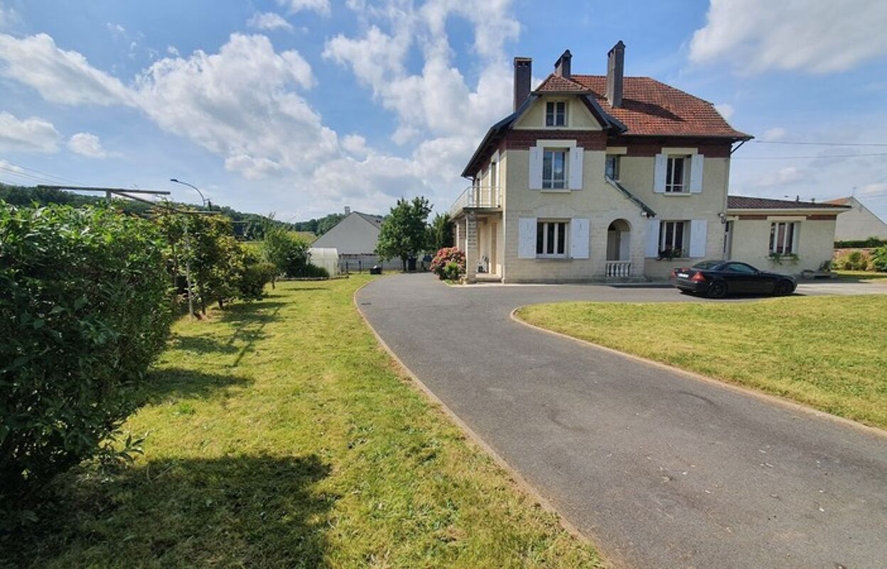 maison 9 pièces 220 m2 à vendre à Ressons-sur-Matz (60490)