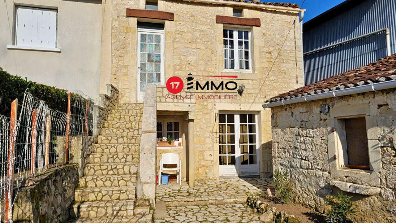 maison 3 pièces 76 m2 à vendre à Saint-Savinien (17350)