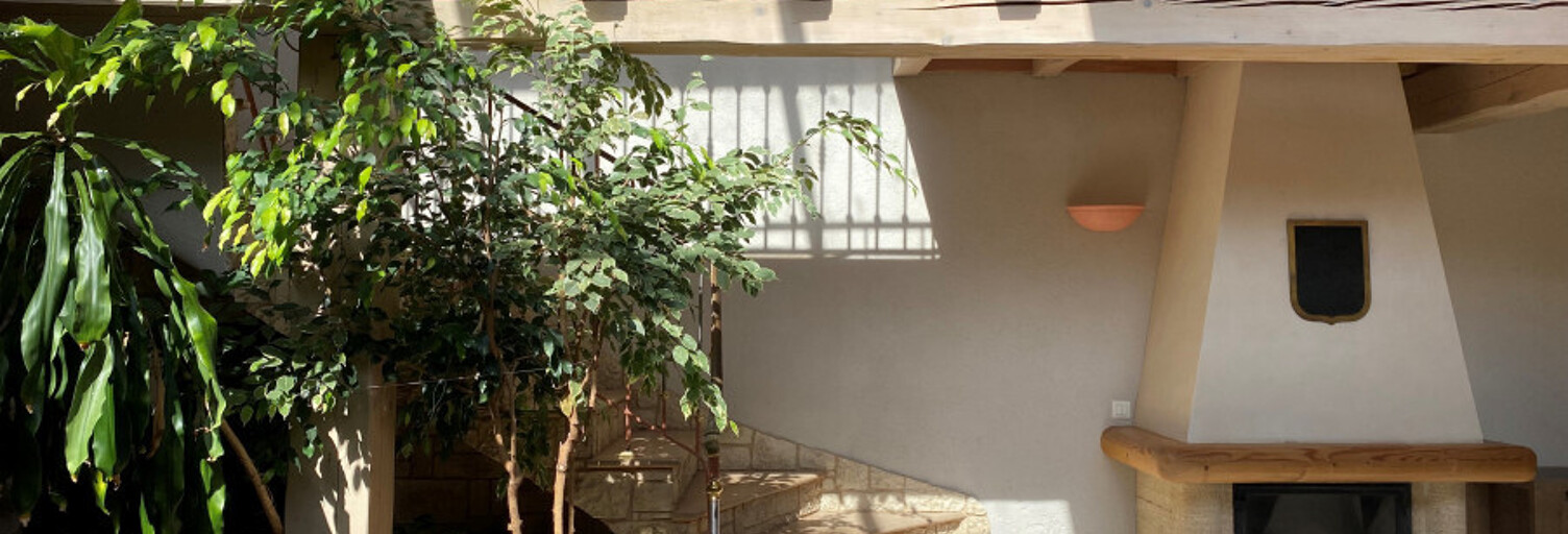 Maison 7 Pièces 217 m² à vendre à Mortagne-sur-Sèvre (85290)