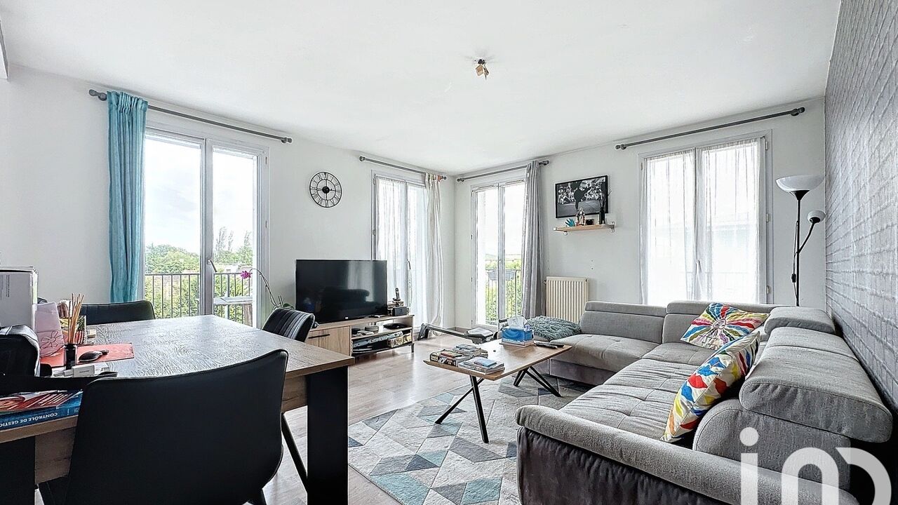 appartement 3 pièces 65 m2 à vendre à Sainte-Geneviève-des-Bois (91700)