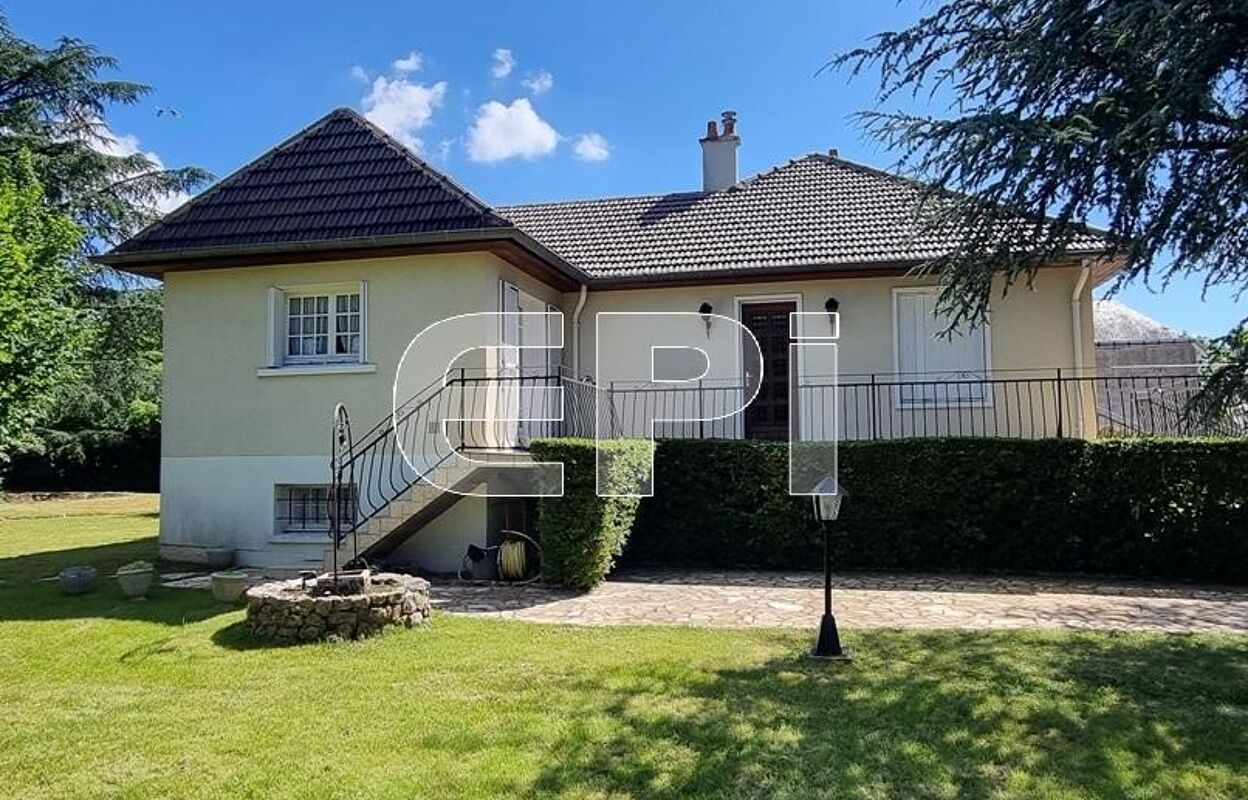 maison 8 pièces 158 m2 à vendre à Saint-Cyr-sur-Loire (37540)