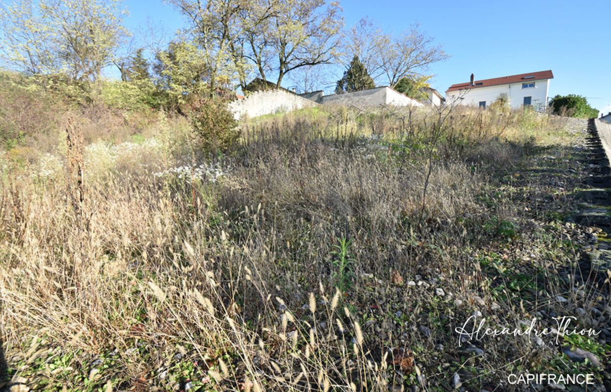 terrain  pièces 760 m2 à vendre à Ambérieu-en-Bugey (01500)