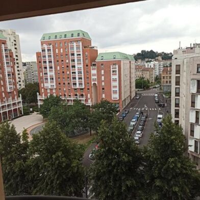 Appartement 1 pièces 310 €