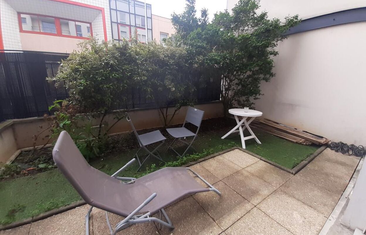 appartement 2 pièces 38 m2 à louer à Nanterre (92000)