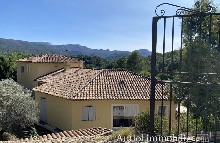 AURIOL - Propriété 220 m² + sous sol de 180 m² aménagé — photo 3