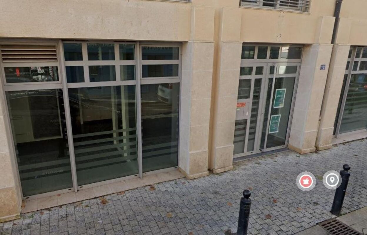 commerce 6 pièces 138 m2 à vendre à Alençon (61000)