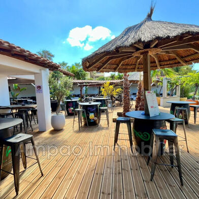 Commerce  610000 €