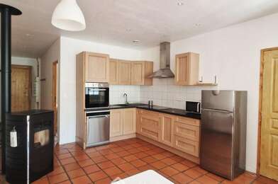 Appartement 3 pièces 176700 €