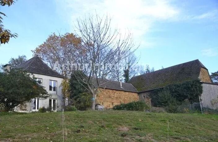 PROPRIÉTÉ SUR LES HAUTEURS ENTRE PAU ET NAY sur plus de 3 hectares — photo 3