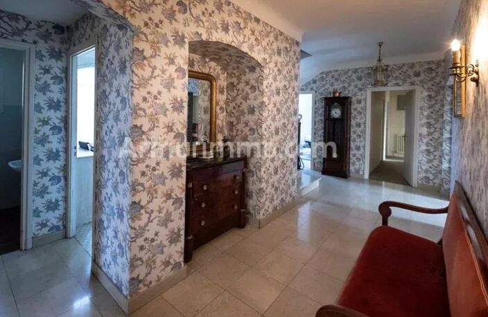 Bien vendu : Maison 267 m² Nay (64800) — photo 2