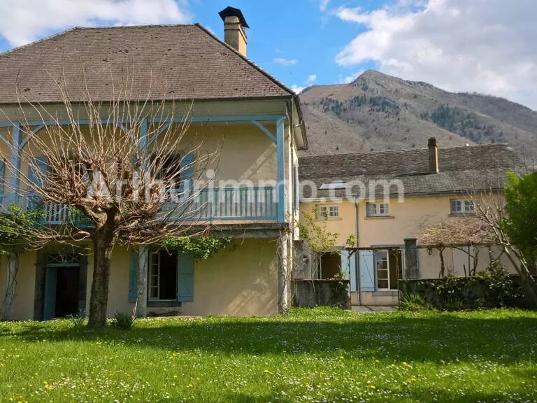 Maison 14 pièces  à vendre 592 m² — photo 1