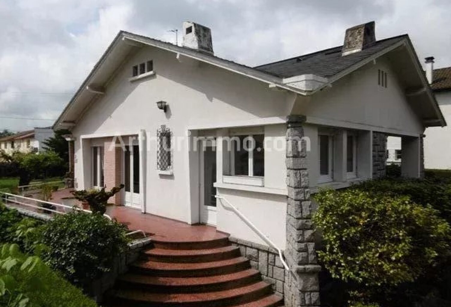 Bien vendu : Maison 144 m² Nay (64800) — photo 1