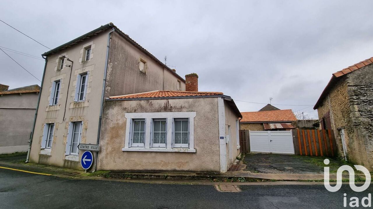 maison 5 pièces 136 m2 à vendre à Thénezay (79390)