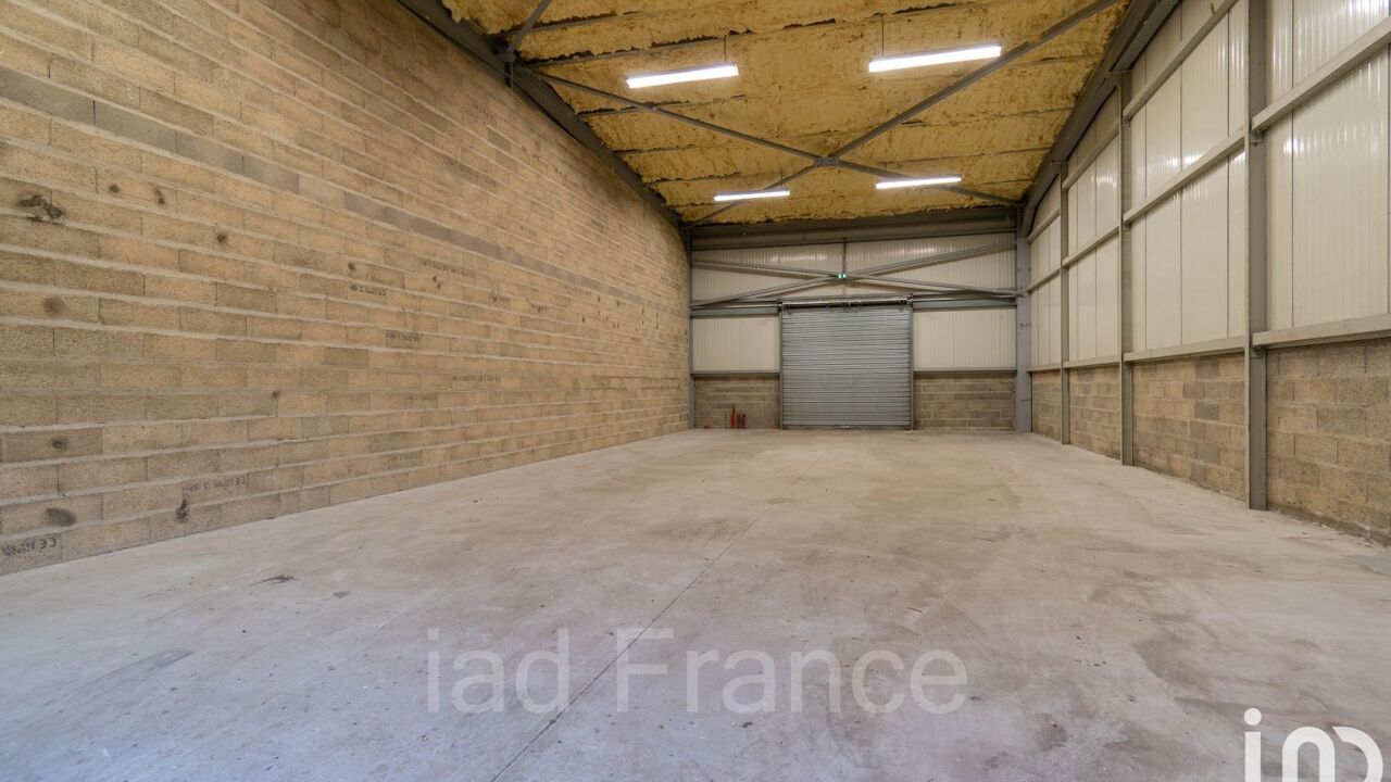 commerce  pièces 125 m2 à louer à Freneuse (78840)