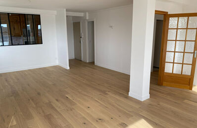 location appartement 1 250 € CC /mois à proximité de Reims (51100)