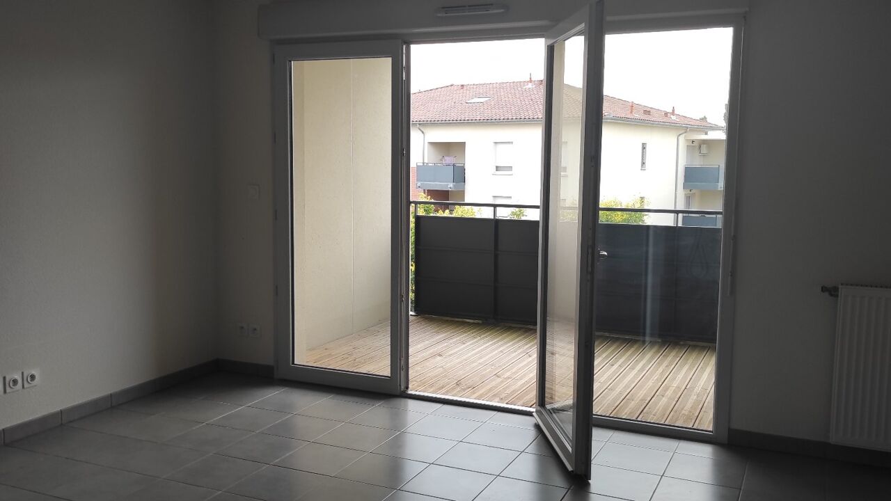 appartement 3 pièces 60 m2 à louer à Saint-Jory (31790)