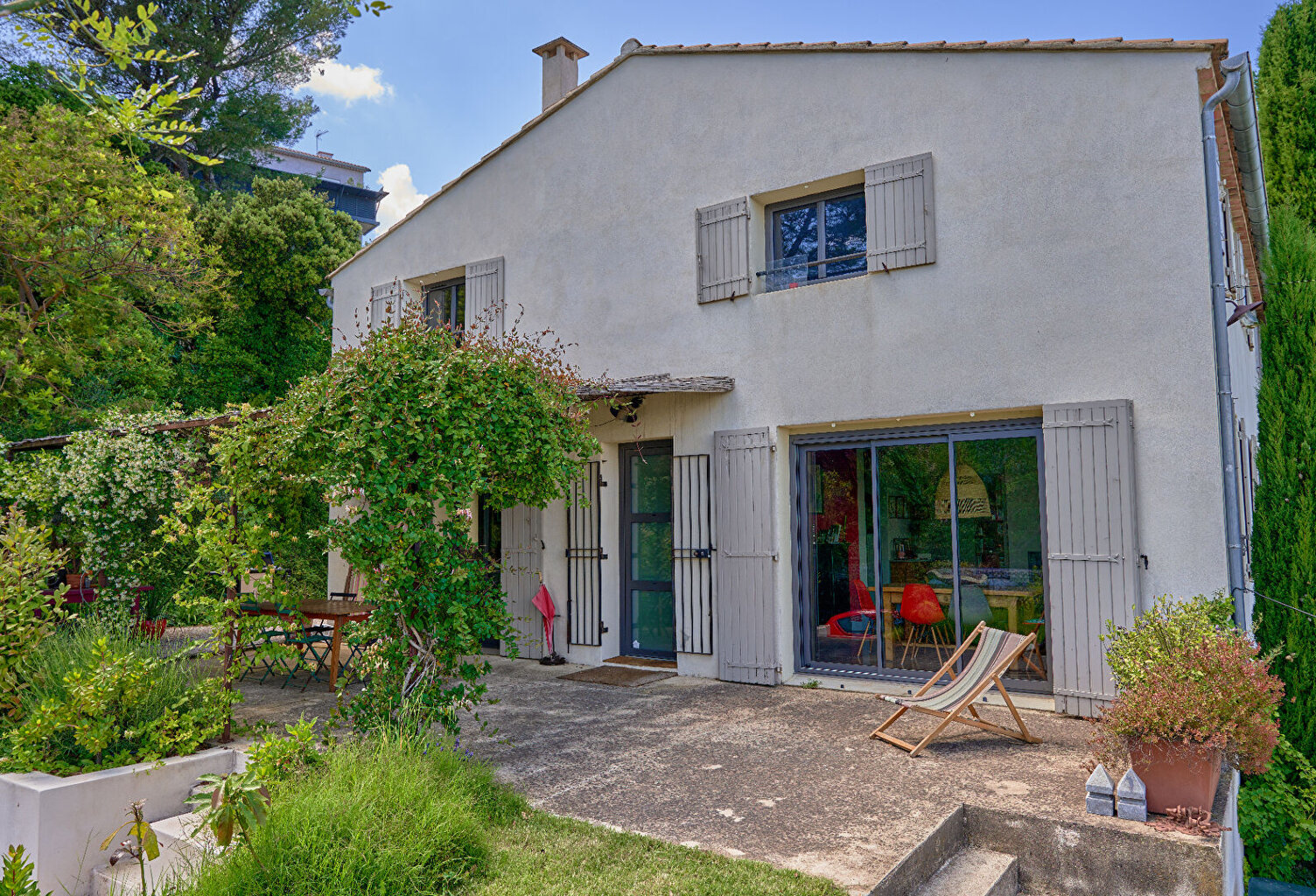 Charmante villa avec dépendances et piscine - Villeneuve-lès-... — photo 1