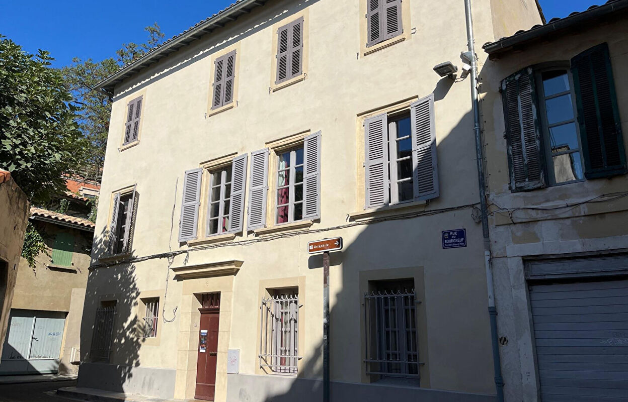 maison 6 pièces 130 m2 à vendre à Avignon (84000)