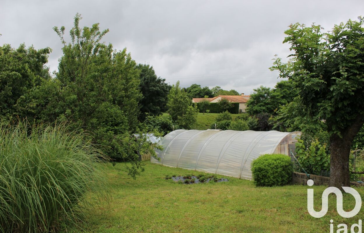 terrain  pièces 1090 m2 à vendre à Chemillé-en-Anjou (49120)