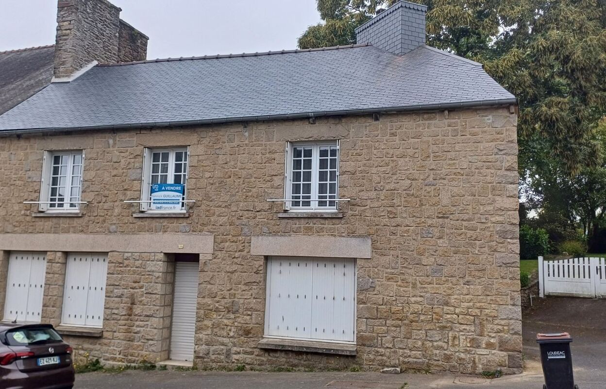 maison 6 pièces 110 m2 à vendre à Plouguenast (22150)