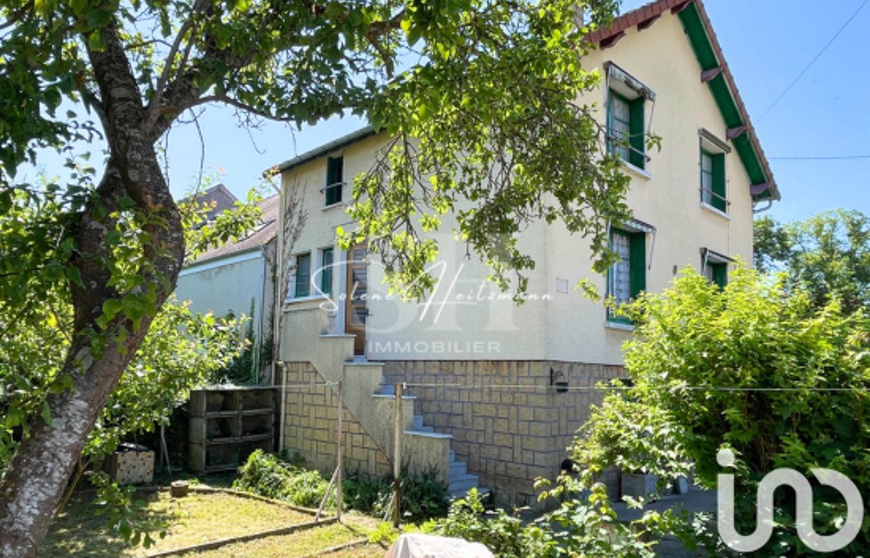 maison 5 pièces 97 m2 à vendre à Varennes-sur-Seine (77130)