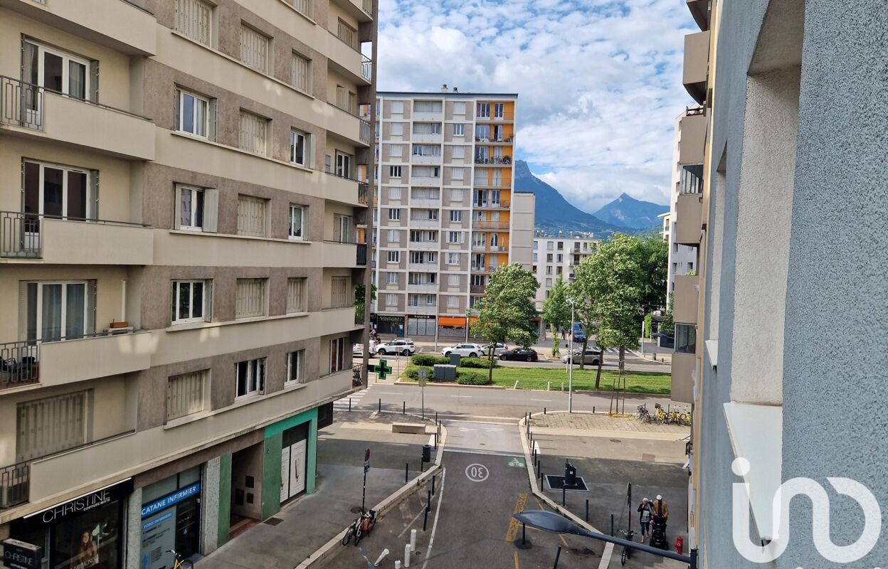 appartement 3 pièces 53 m2 à vendre à Grenoble (38100)