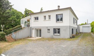 Maison 10 Pièces 293 m² à vendre à Pons (17800)