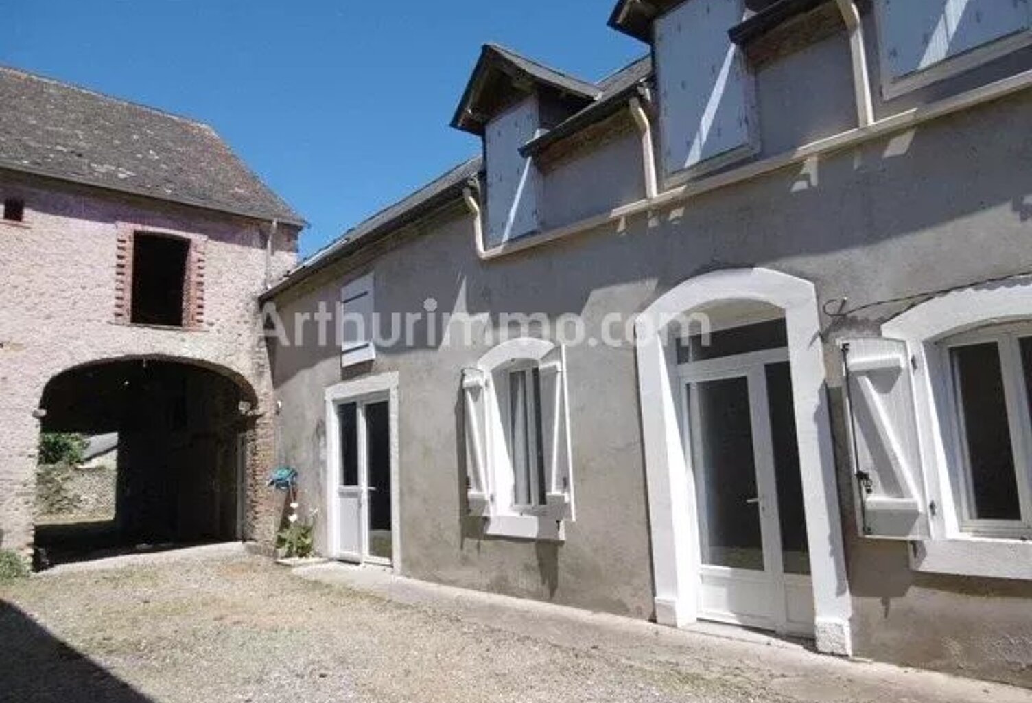 Bien vendu : Maison 150 m² Bénéjacq (64800) — photo 1
