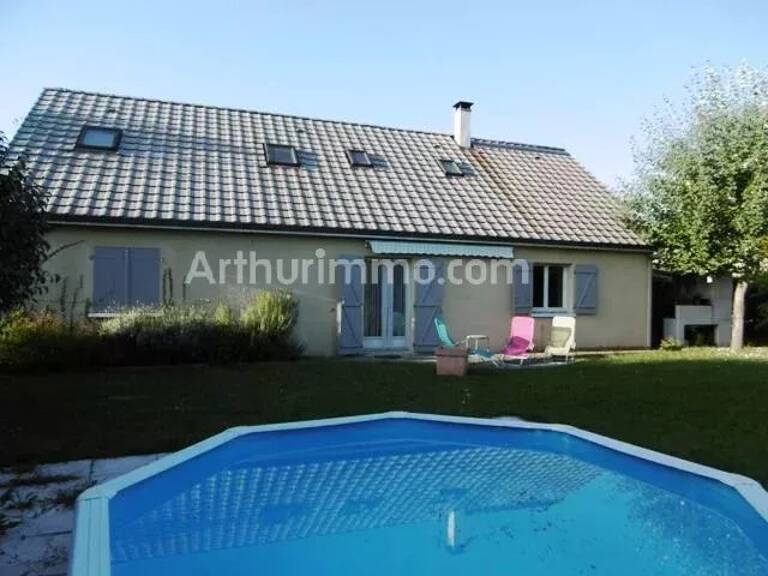 Maison 7 pièces  à vendre 160 m² — photo 1
