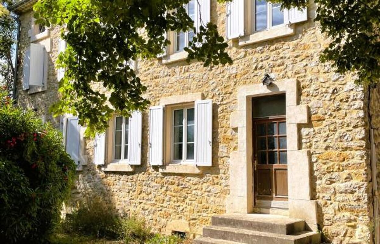 maison 4 pièces 200 m2 à vendre à Salavas (07150)