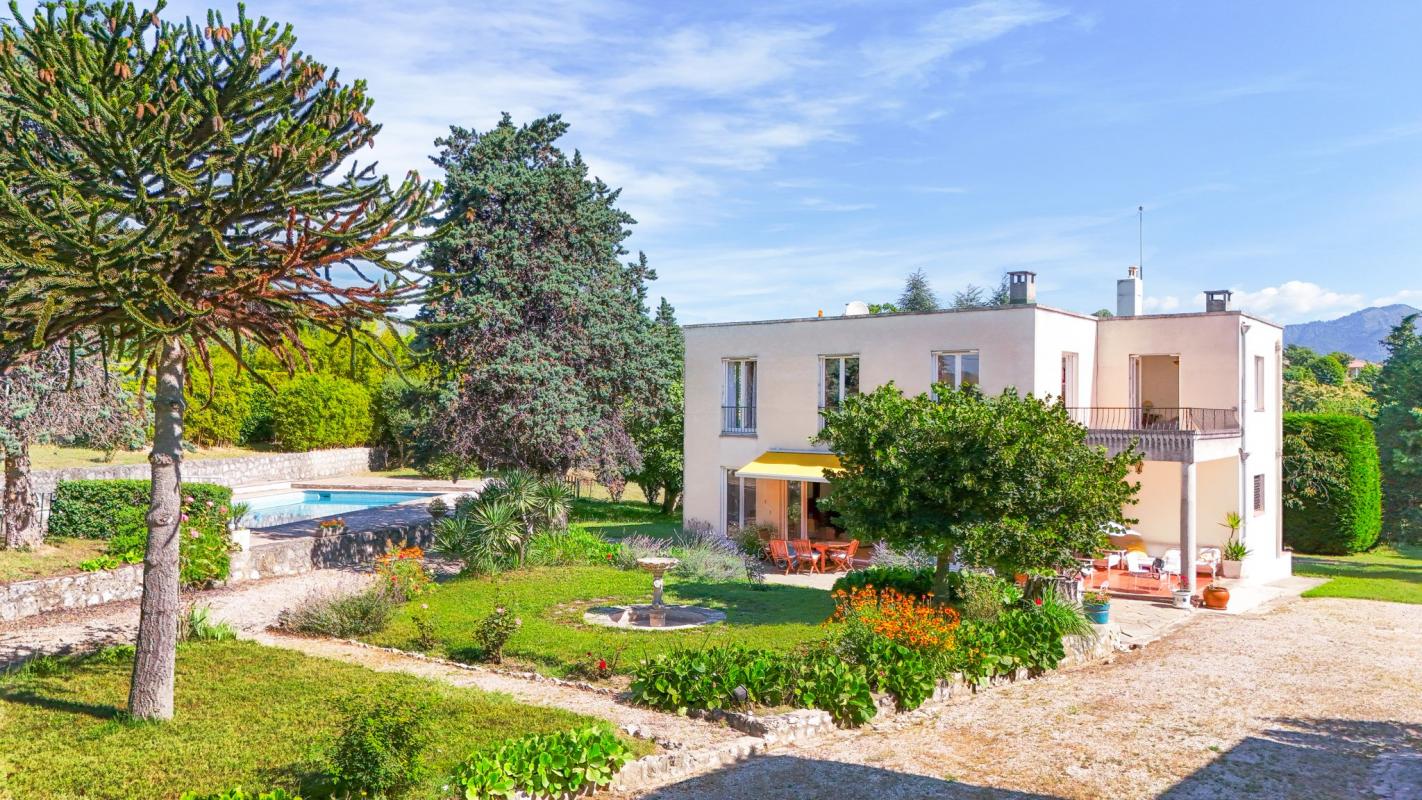 Photo Maison de 9 pièces Berre les Alpes