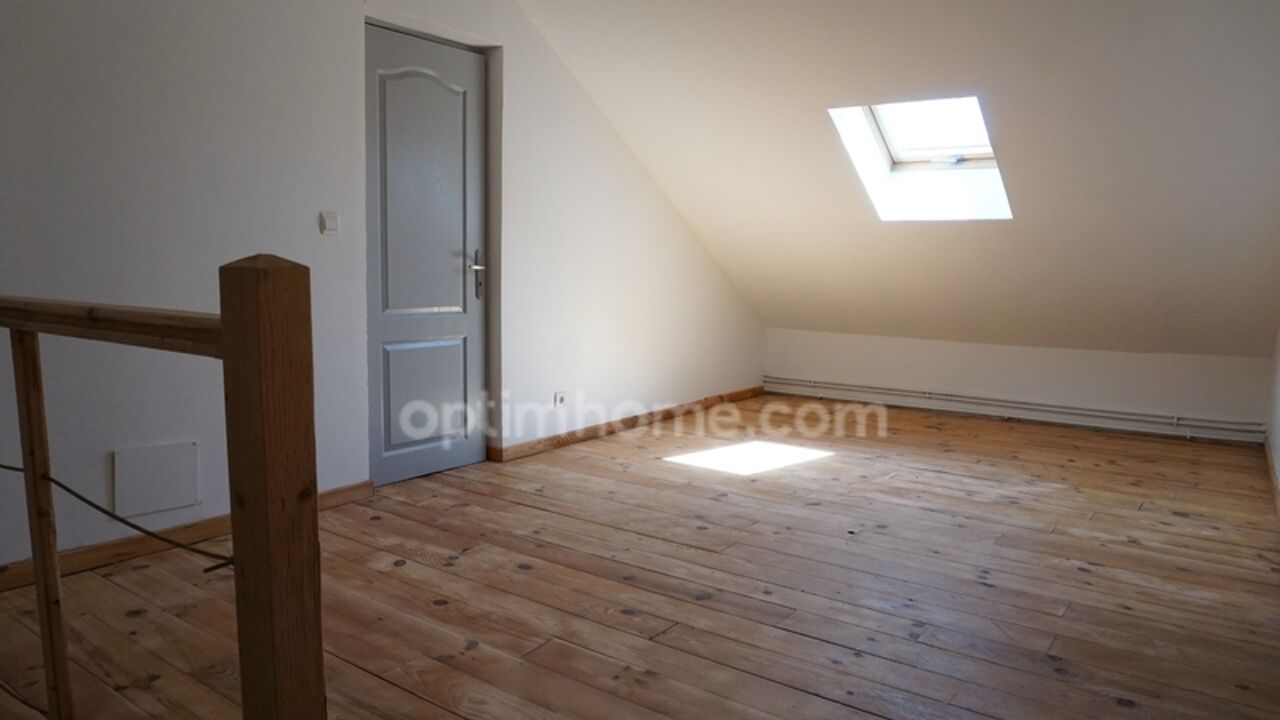 immeuble  pièces 150 m2 à vendre à Noidans-Lès-Vesoul (70000)