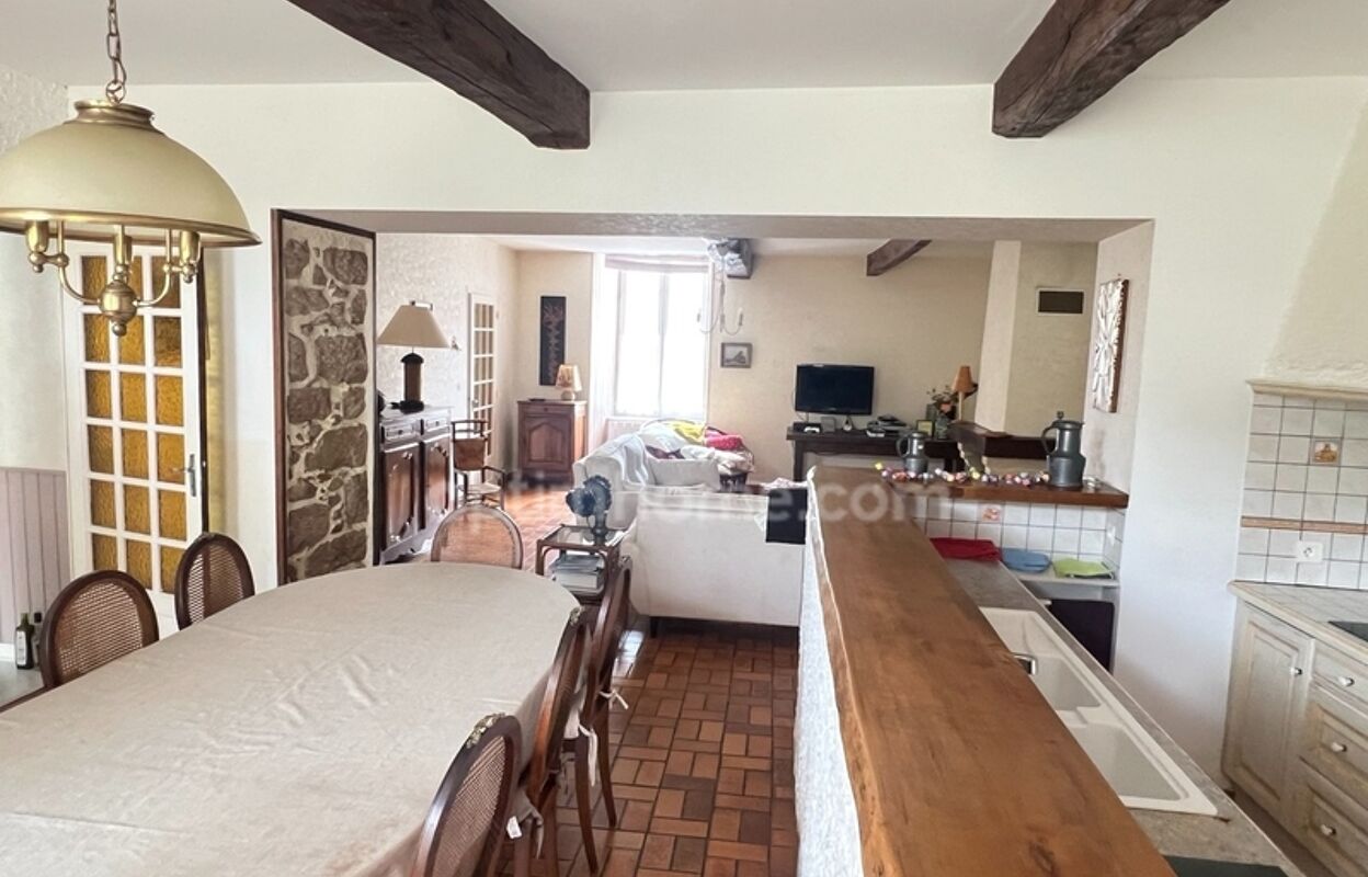 maison 6 pièces 166 m2 à vendre à Mortagne-sur-Sèvre (85290)