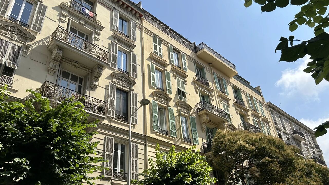 appartement 5 pièces 122 m2 à vendre à Nice (06000)