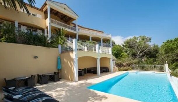 Villa / Maison 11 pièces  à vendre Issambres (Les) 83380