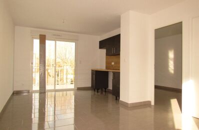 location appartement 625 € CC /mois à proximité de Sérignan (34410)