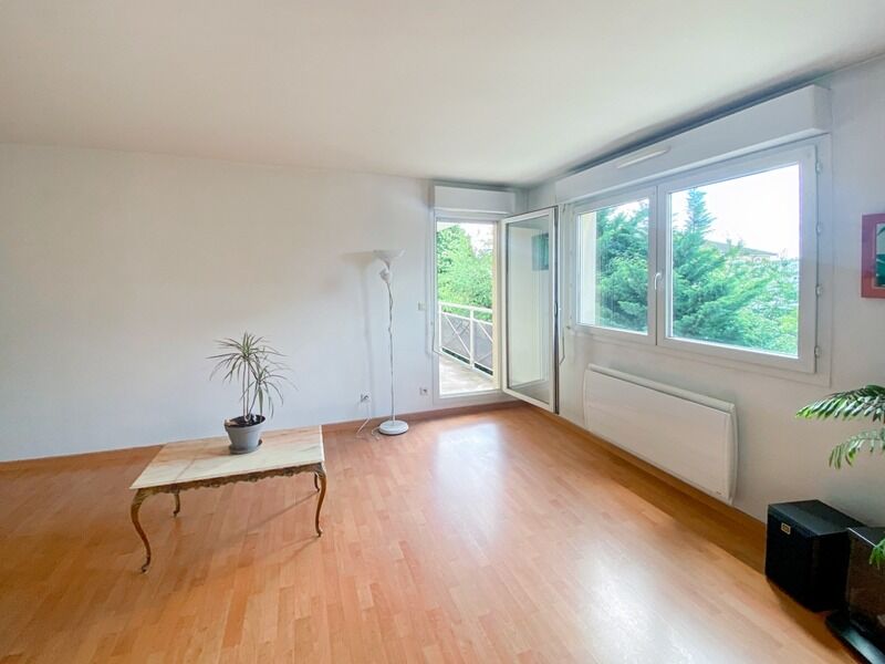 Appartement 4 pièces  à vendre Blanc-Mesnil (Le) 93150