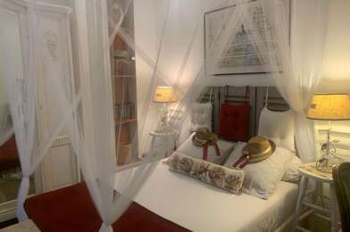 Appartement 1 pièces 700 €