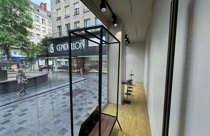 Commerce VALENCIENNES — photo 5
