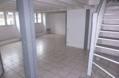 Appartement 4 pièces 775 €