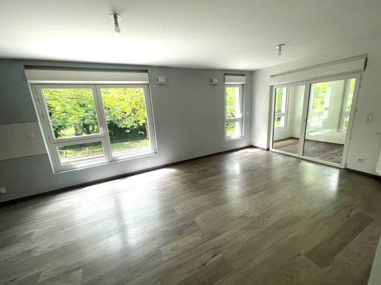 Parking + Appartement + Parking — photo 1