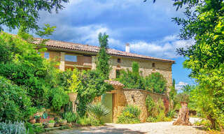 Maison 24 Pièces 571 m² à vendre à Sabran (30200)