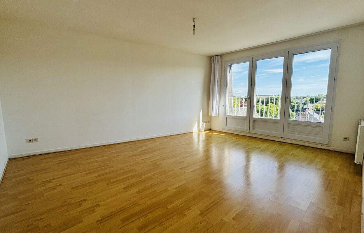 appartement 3 pièces 62 m2 à vendre à Châteaudun (28200)