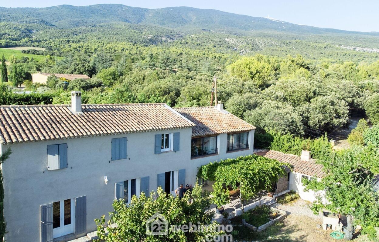 maison 9 pièces 245 m2 à vendre à Bédoin (84410)